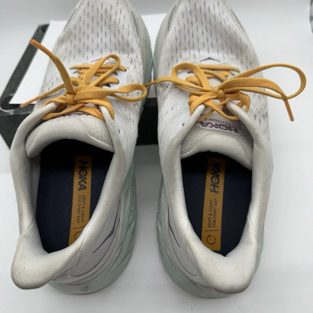 Hoka One One Clifton 8 Women's Running Shoes‎ Sz 9.5B F27221L White